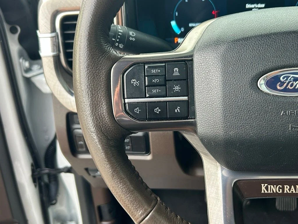 Used 2024 White Metallic Ford King Ranch image 42