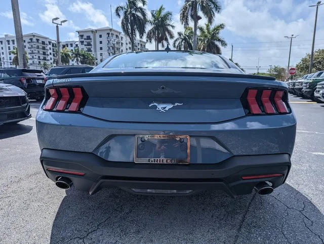 2025 Ford Mustang EcoBoost Premium Fastback - Photo 10