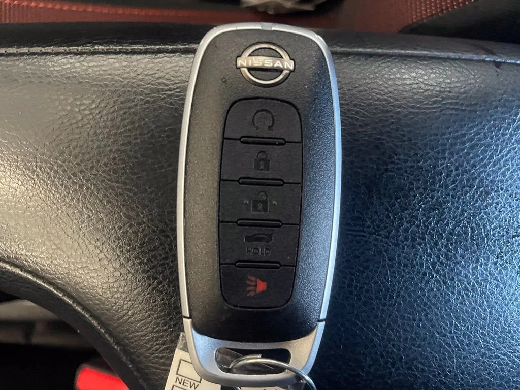 Used 2024 Red Nissan 1.6 SR image 18
