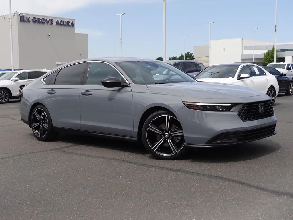 Used 2023 Urban Gray Pearl Honda Sport image 5