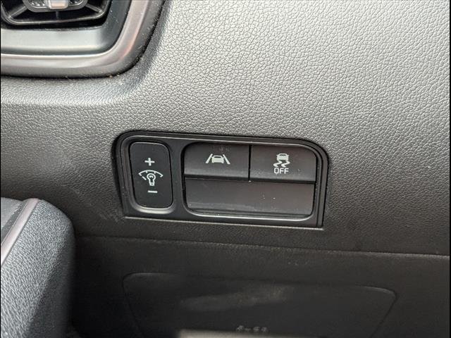2023 Kia Sorento LX - Photo 24