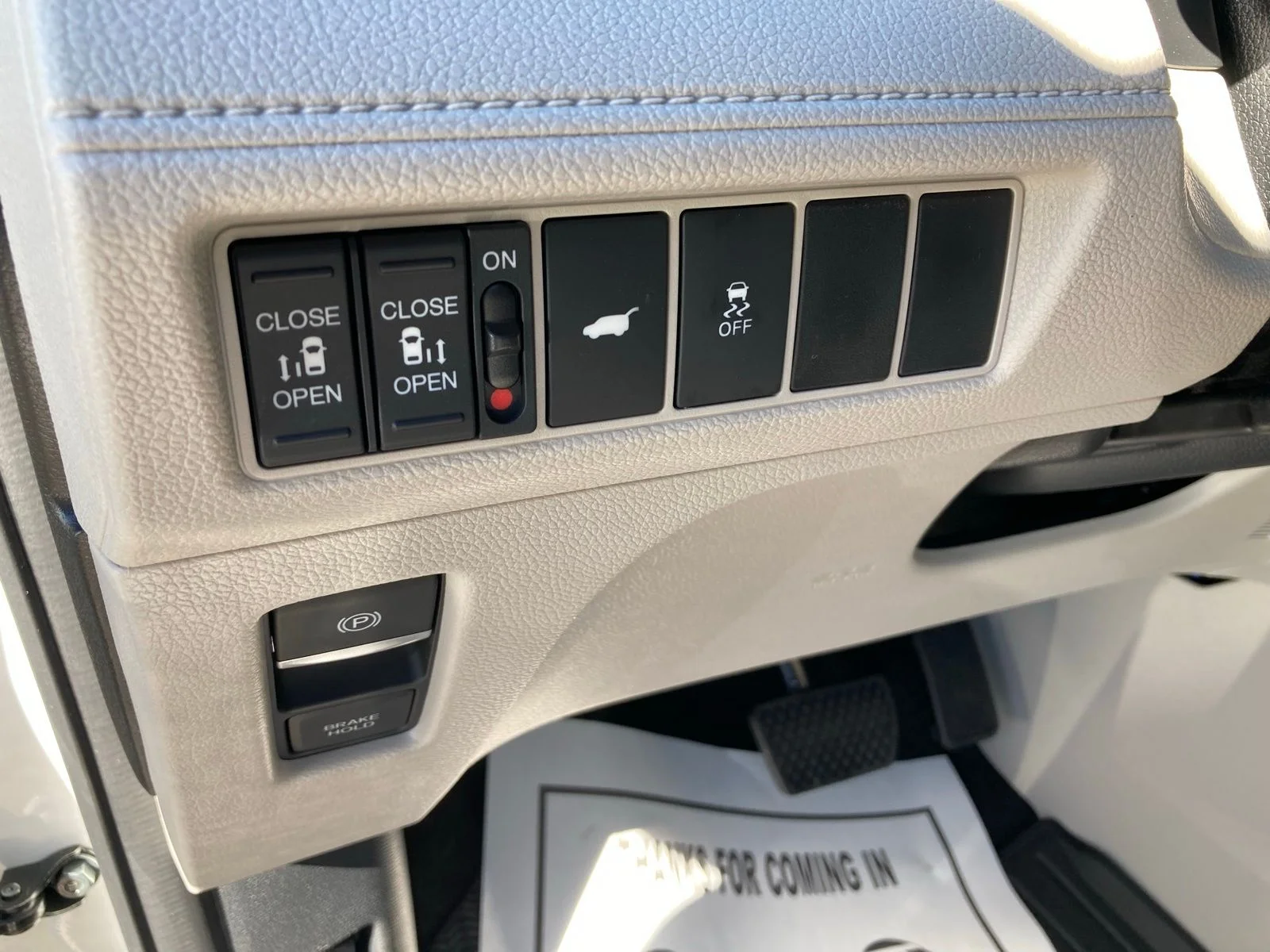2026 Honda Odyssey EX-L - Photo 13