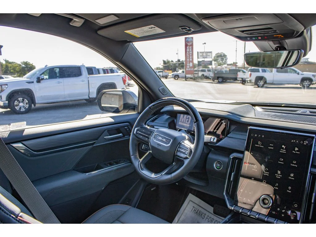 New 2026 RIVERSTONE METALLIC GMC AWD AT4 image 25