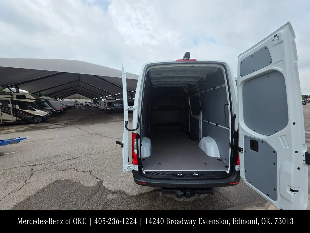 New 2026 White Mercedes-Benz Cargo 144 WB image 6