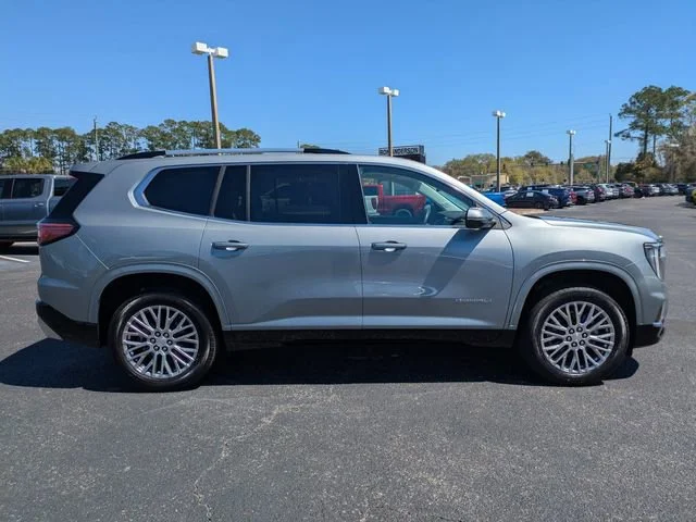 Used 2025 Sterling Metallic GMC Denali image 3