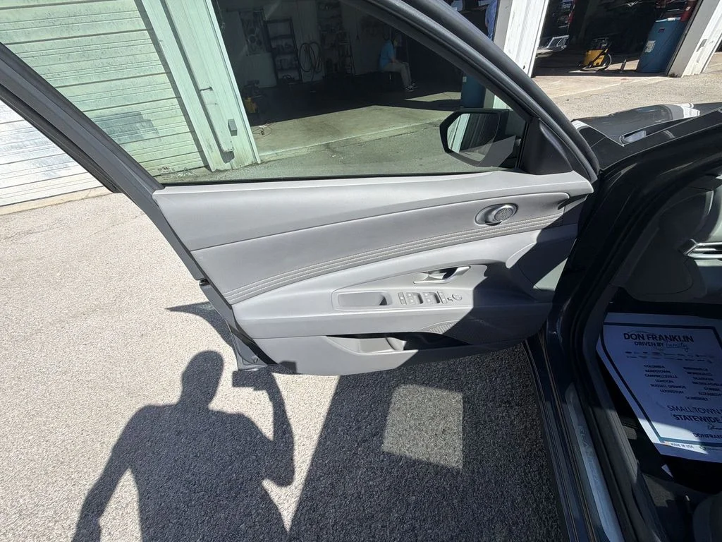Used 2024 Gray Hyundai SEL image 13