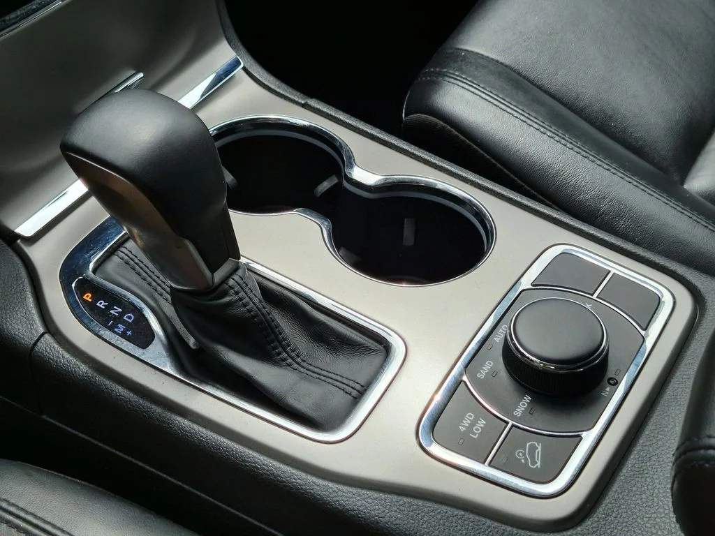 Used 2019 Black Jeep Limited image 18