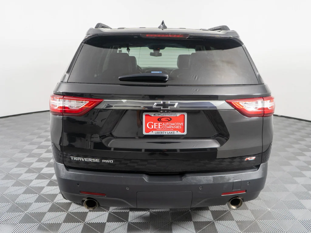 Used 2020 Black Chevrolet RS image 5