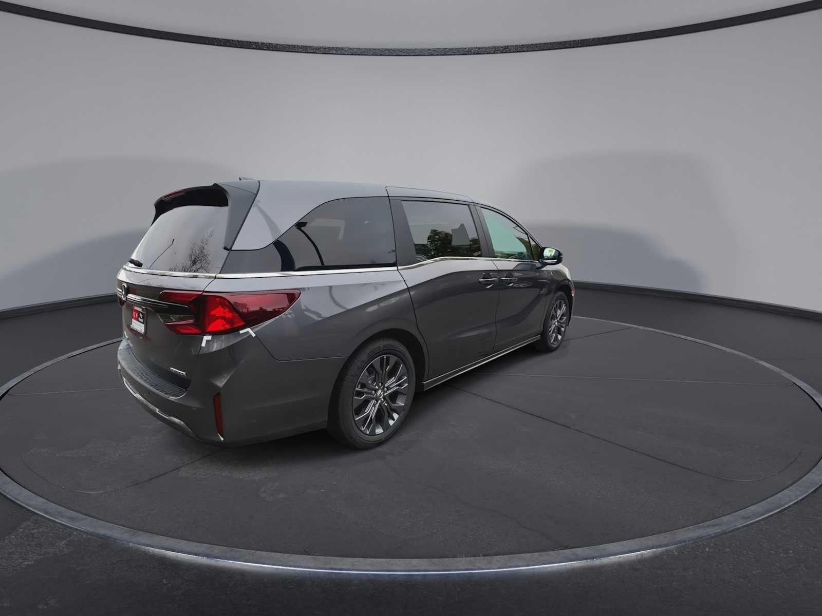 New 2026 Modern Steel Metallic Honda Touring image 8
