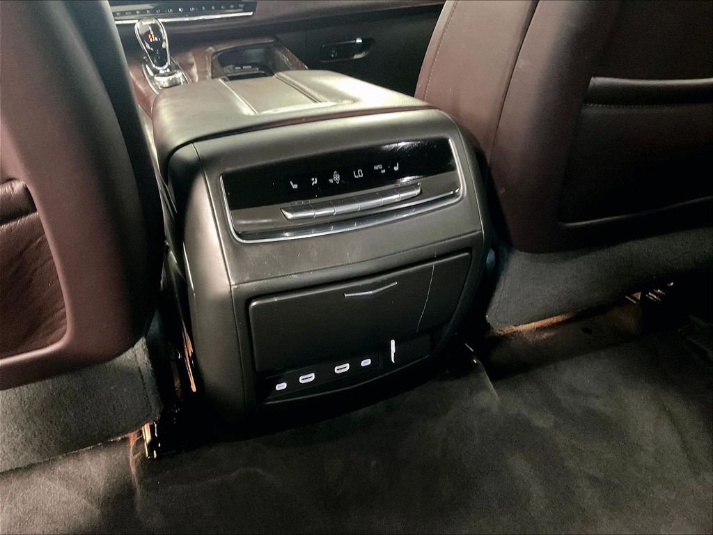 Used 2024 White Cadillac Sport Platinum image 29