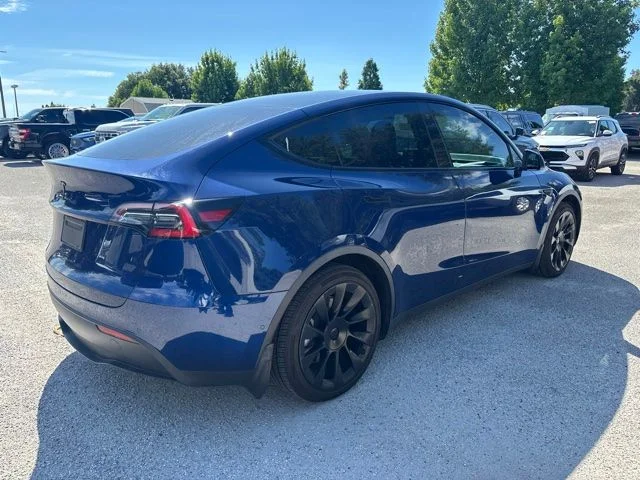 Used 2021 Blue Tesla Long Range image 5