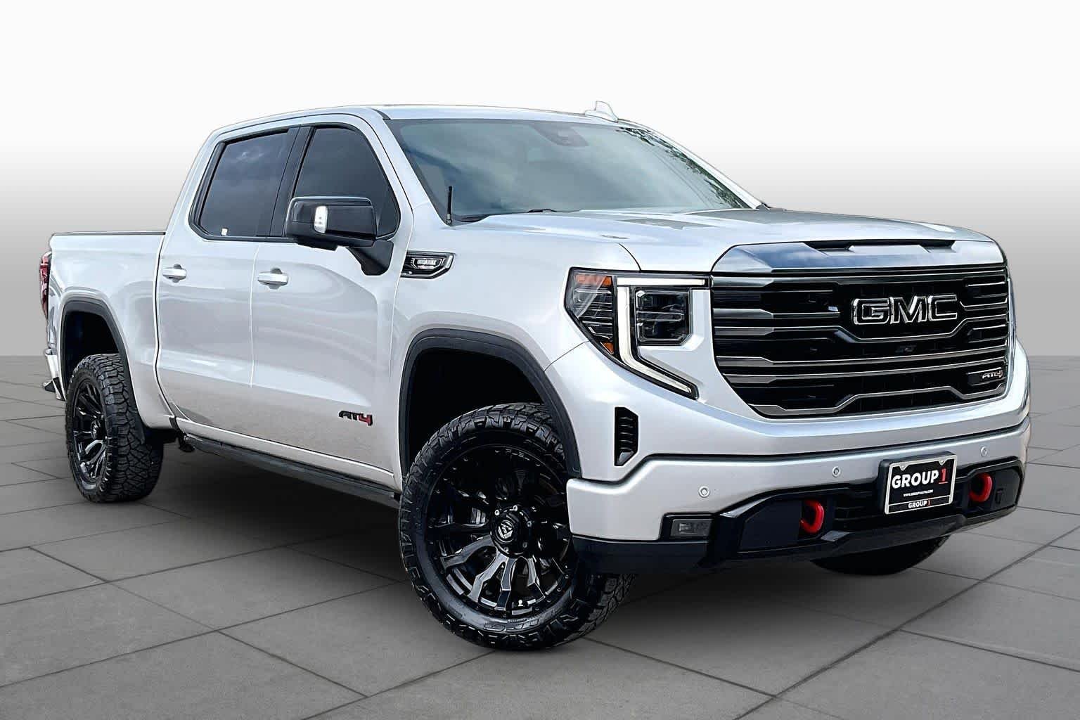 Used 2022 Quicksilver Metallic GMC AT4 image 3