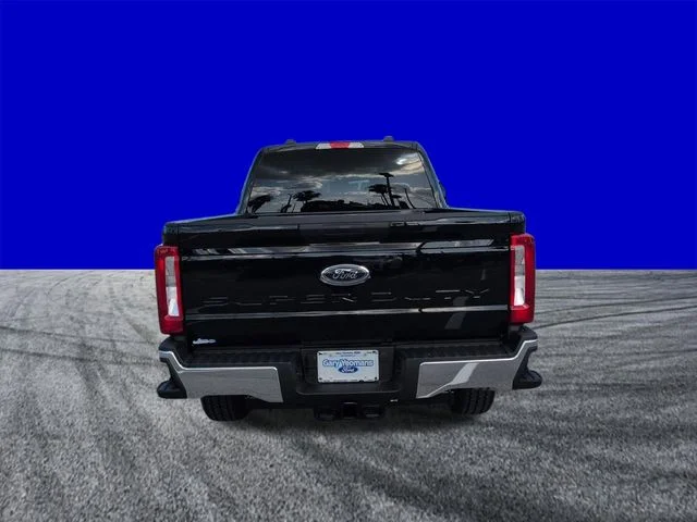 New 2026 Black Ford XLT image 5