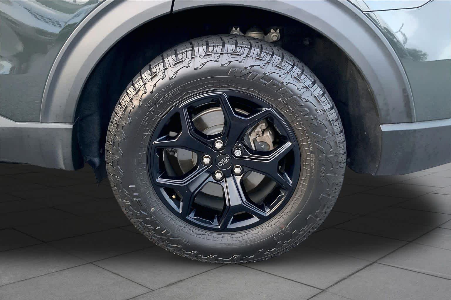 Used 2022 Forged Green Metallic Ford Timberline image 11