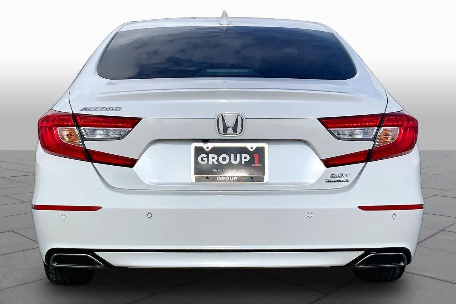 Used 2021 Platinum White Pearl Honda Touring image 5