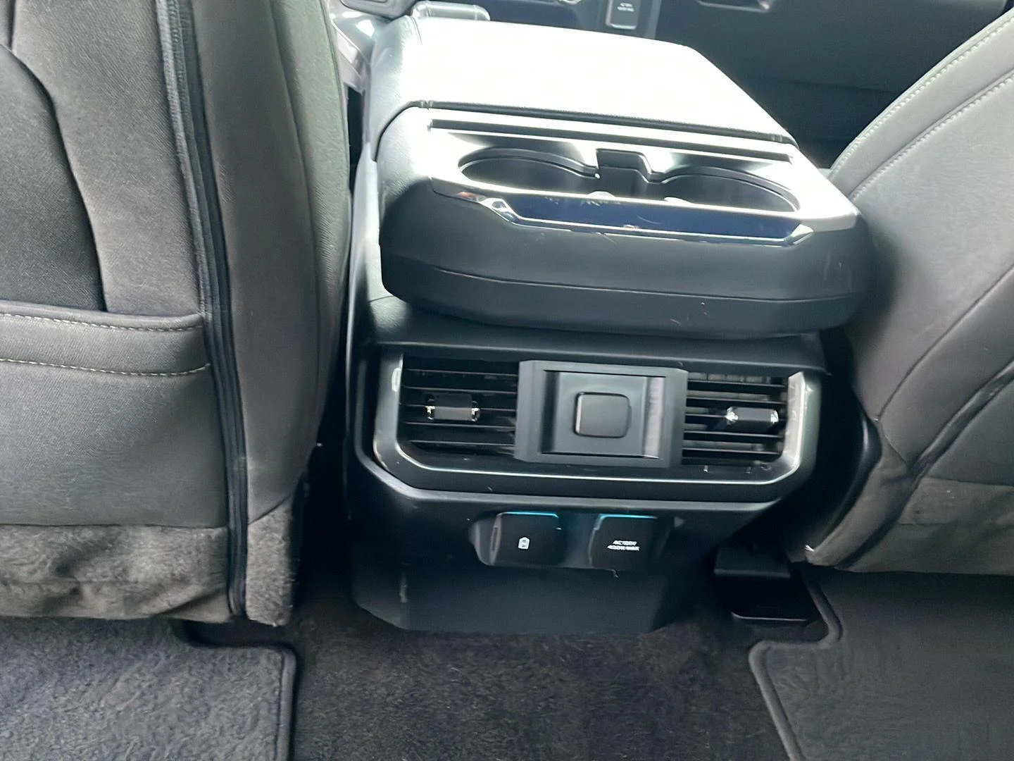 Used 2022 Agate Black Ford XLT image 20