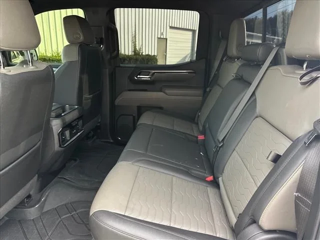 Used 2023 White Chevrolet ZR2 image 20