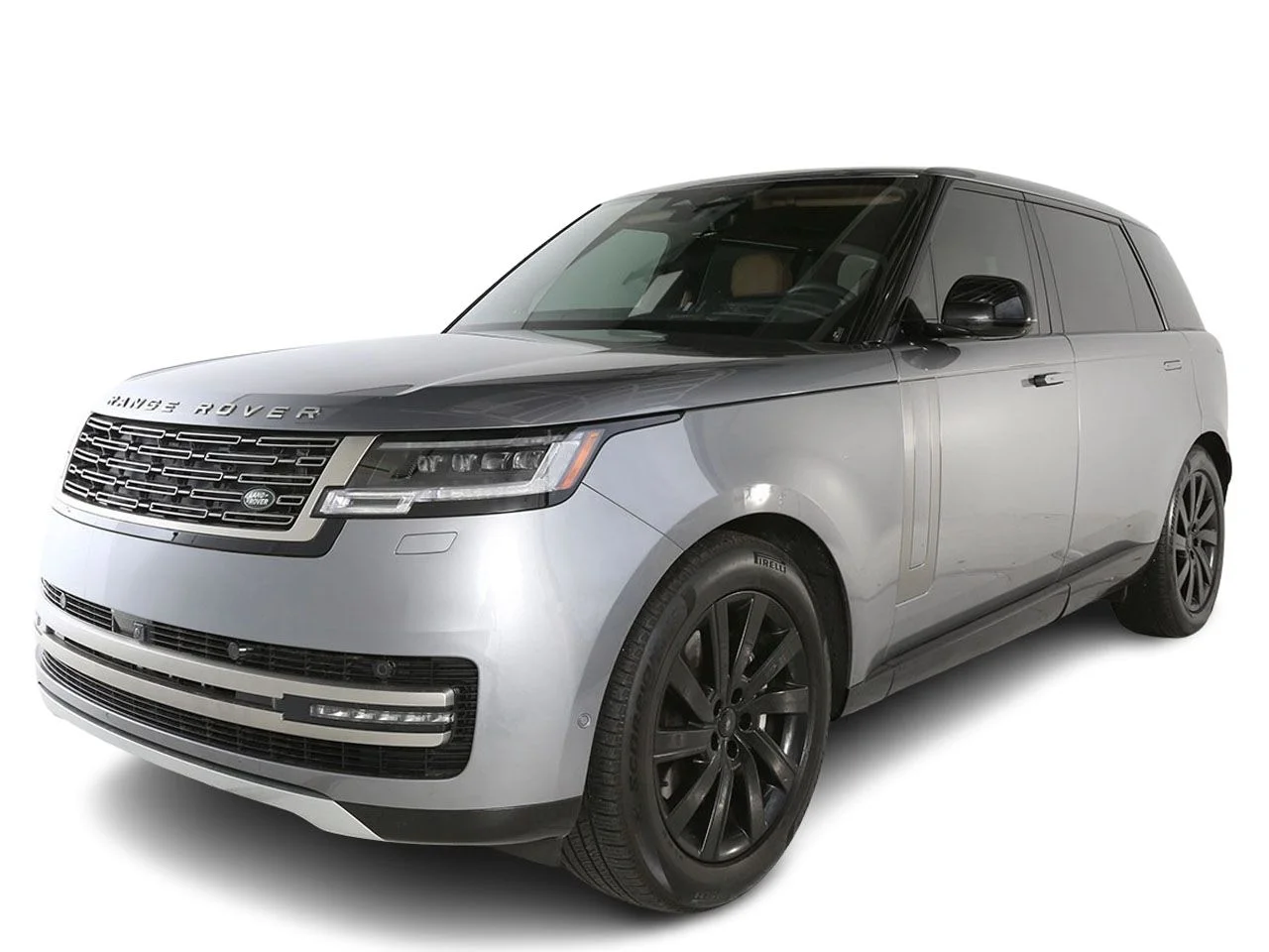 Used 2025 Gray Land Rover SE LWB image 8