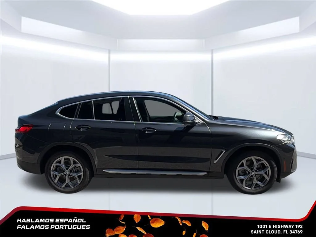 Used 2023  BMW xDrive30i image 7