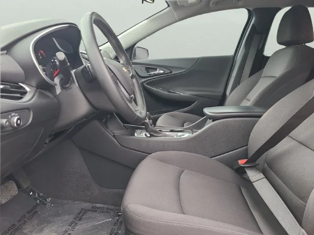 Used 2023 STERLING GRAY METALLIC Chevrolet RS image 22