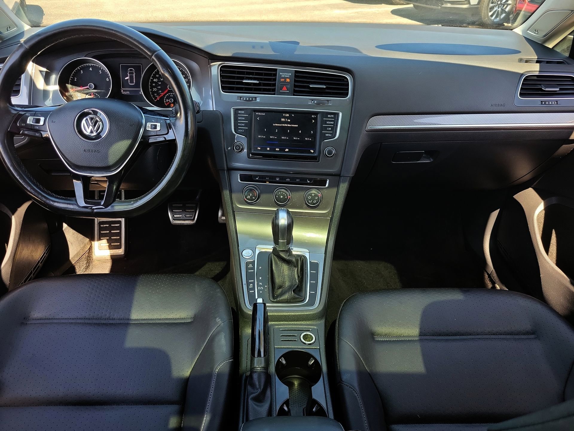 Used 2017 Red Volkswagen TSI SE image 16