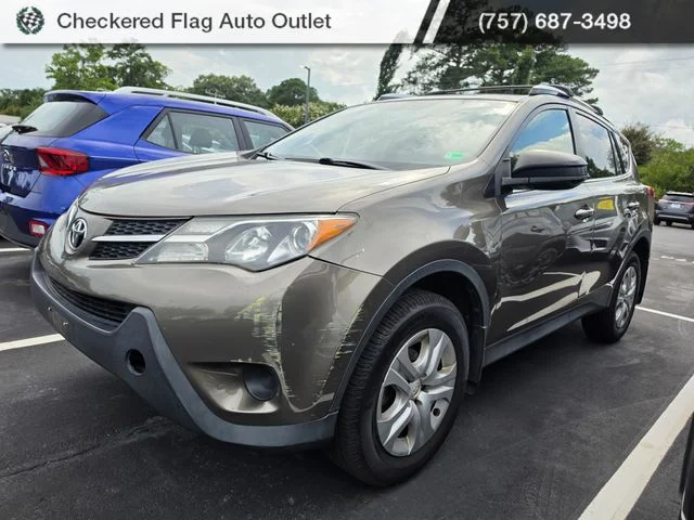 Used 2014 Pyrite Mica Toyota LE image 1