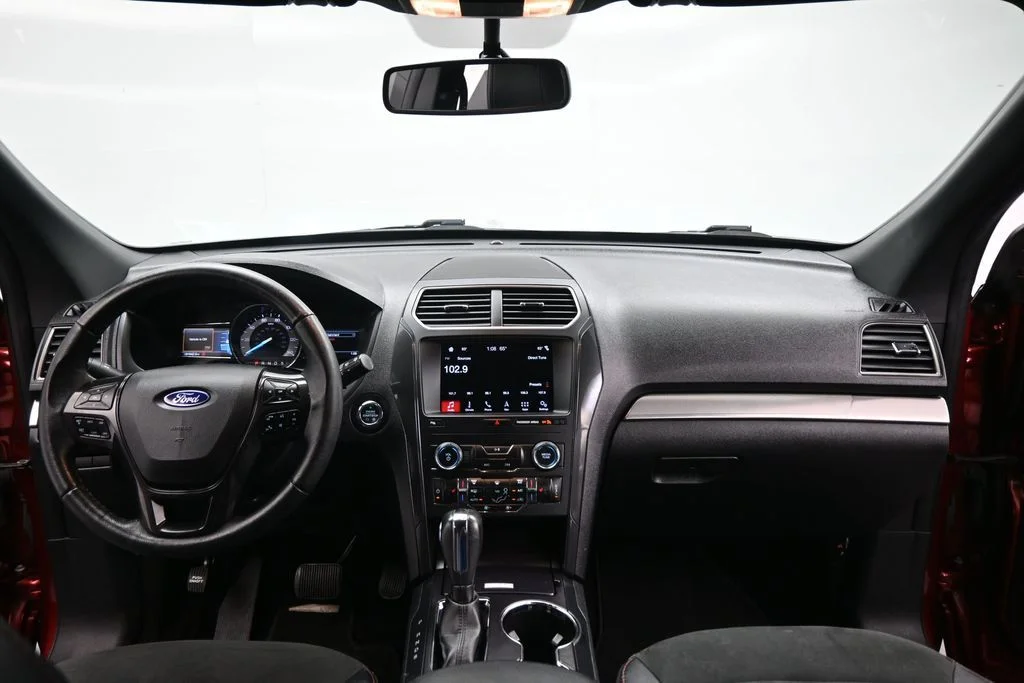 Certified Used 2019 Red Ford XLT image 20