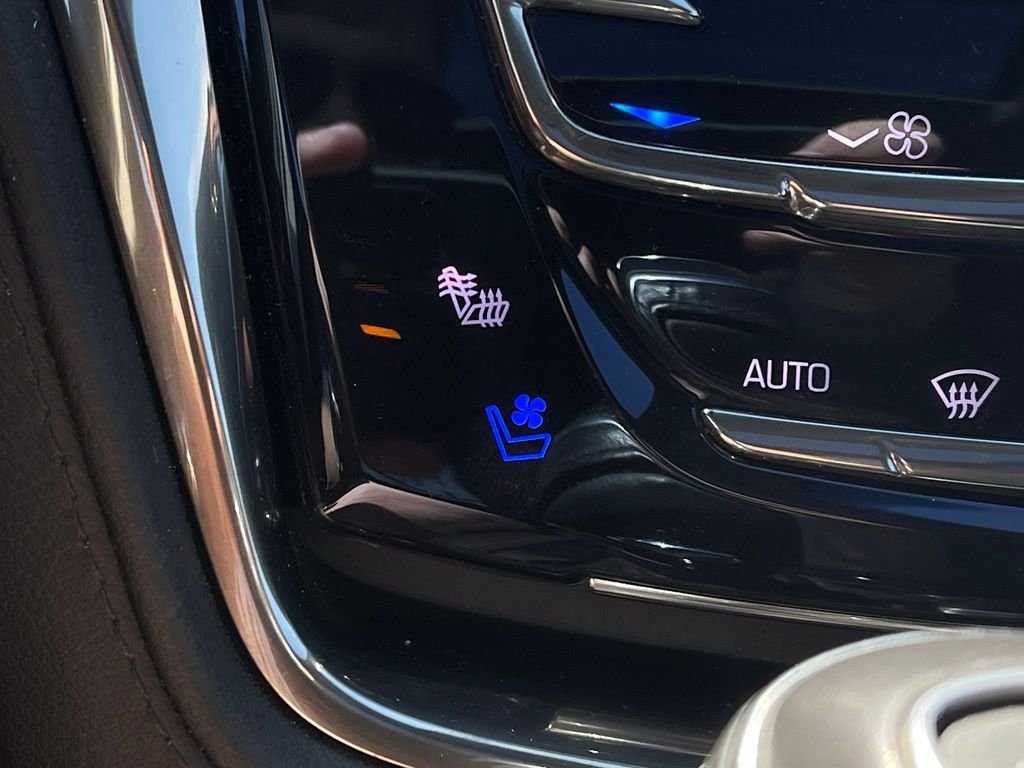 2019 Cadillac CTS Sedan Luxury - Photo 16