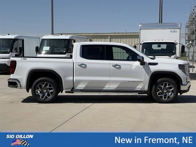 2026 GMC Sierra 1500 SLT - Photo 3