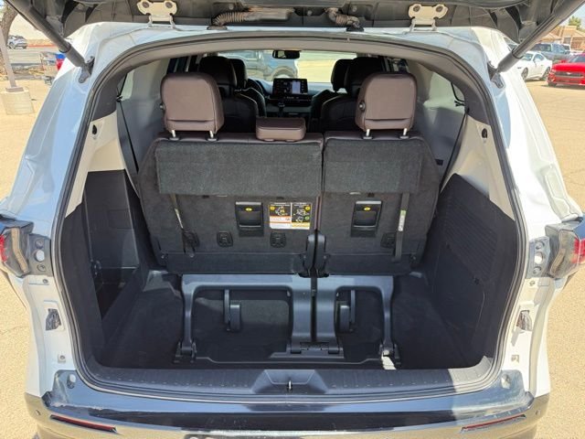 2023 Toyota Sienna Platinum - Photo 49