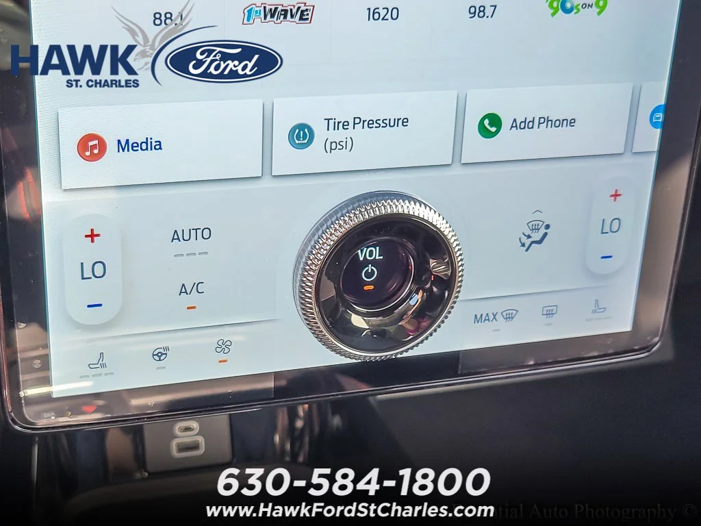 New 2026 Star White Metallic Tri-coat Ford Premium image 16