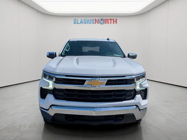 Used 2024 White Chevrolet LT image 2