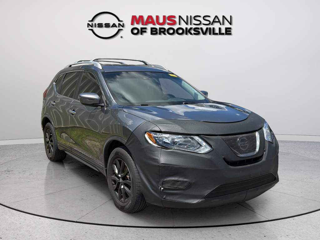 Used 2020 Gray Nissan SV image 1