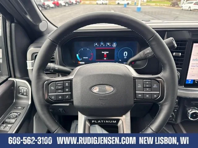 2026 Ford F-350 Super Duty Platinum - Photo 44
