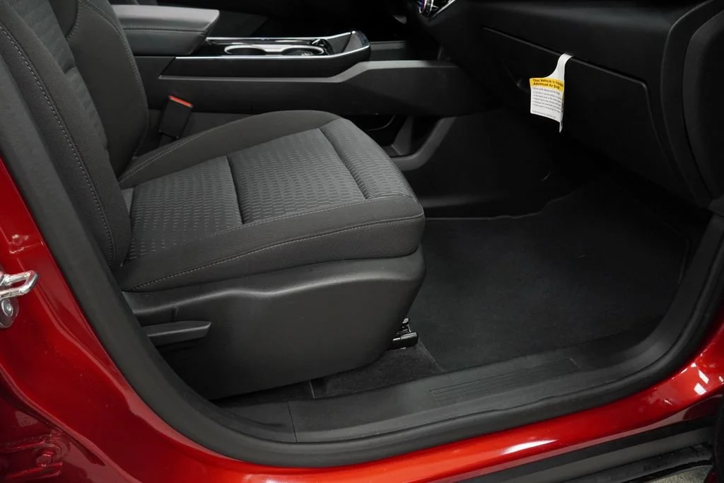 New 2025 Radiant Red Tintcoat Chevrolet LT image 28