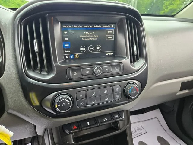 Used 2022 Dynamic Blue Metallic GMC Elevation Standard image 26