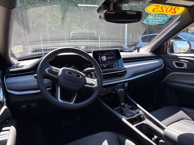 Used 2025 Red Jeep Latitude image 20