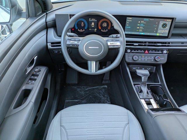 New 2026 Phantom Black Hyundai SE FWD image 36