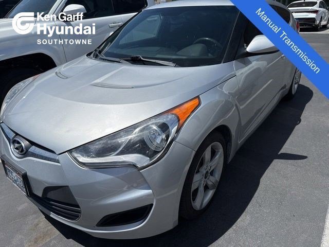 2014 Hyundai Veloster's photo