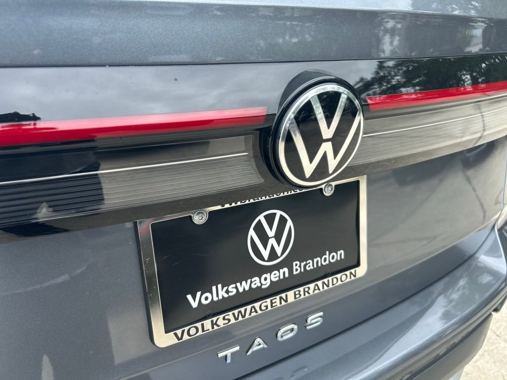 New 2026 Gray Volkswagen 1.5T S image 27