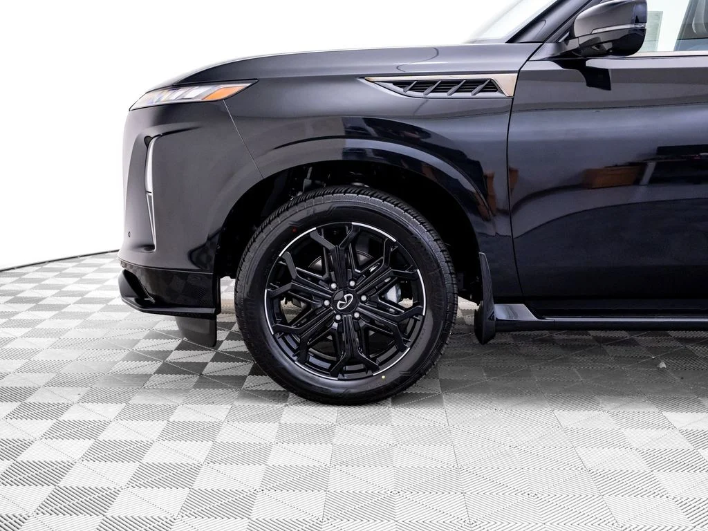 Certified Used 2026 Black INFINITI SPORT image 35