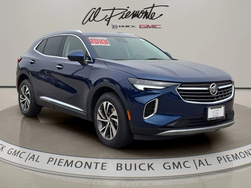 2023 Buick Envision Essence FWD's photo