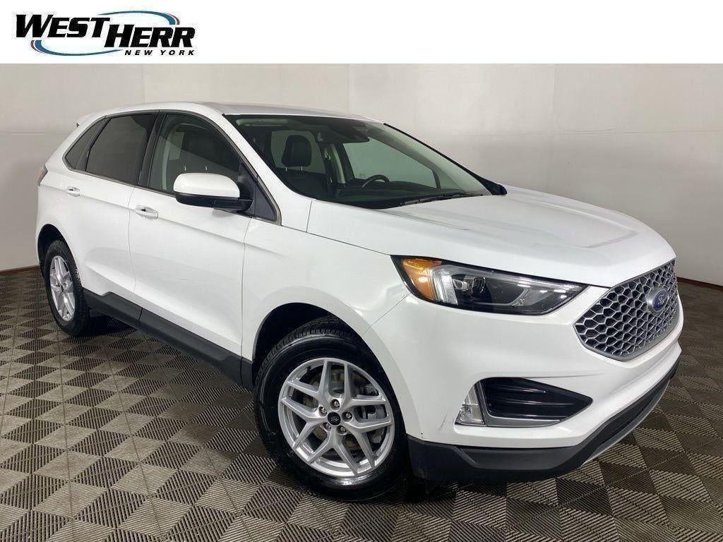 Used 2024 Oxford White Ford SEL image 29