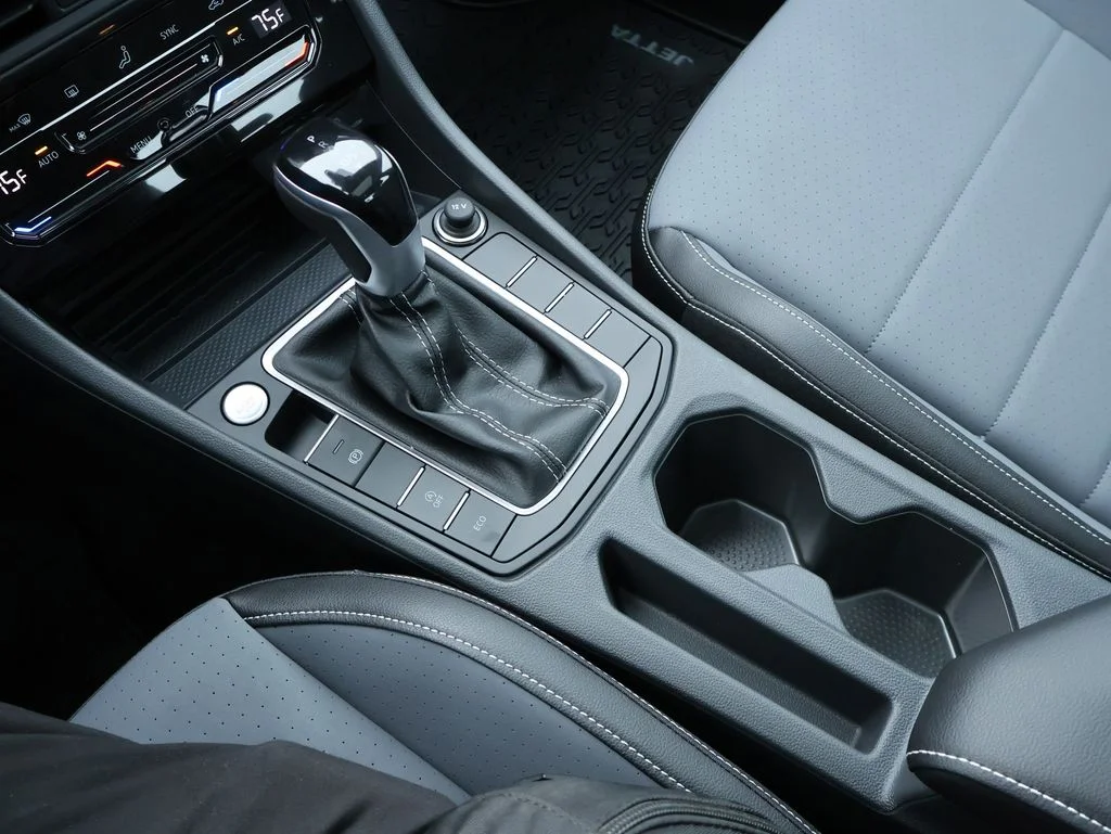 New 2026 Black Volkswagen 1.5T SE image 26
