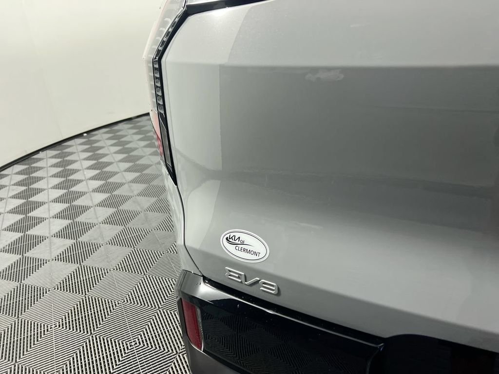 New 2026 Wolf Gray / Black Roof Kia GT-Line AWD image 5