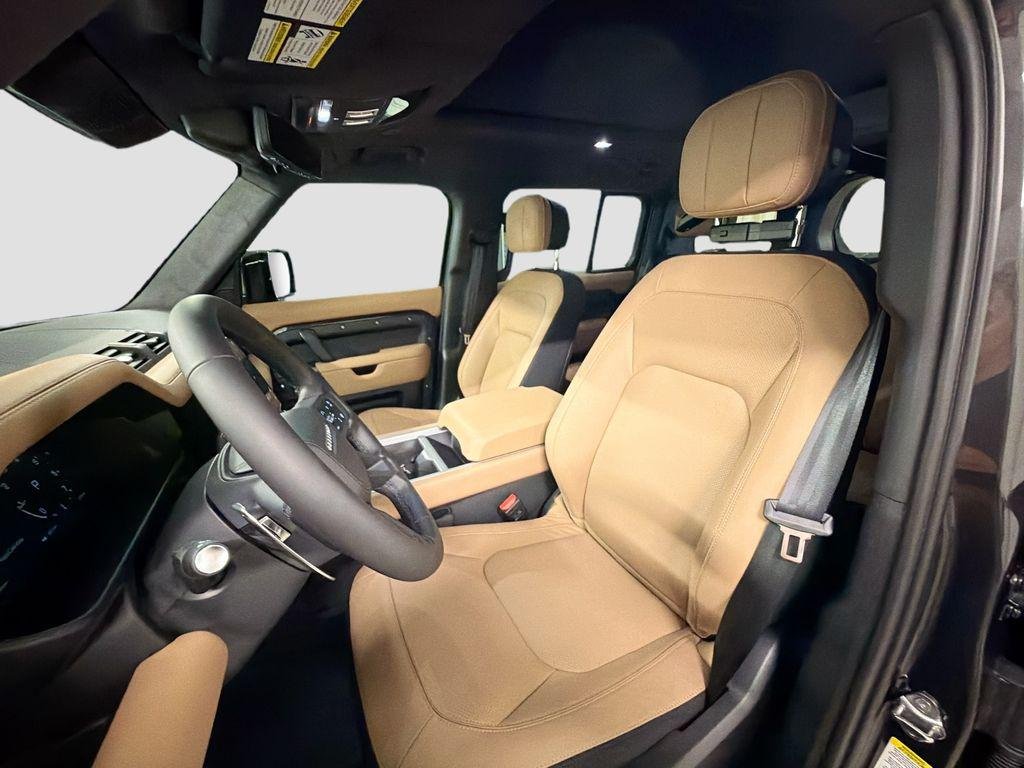 New 2026 Carpathian Grey Land Rover V8 image 5