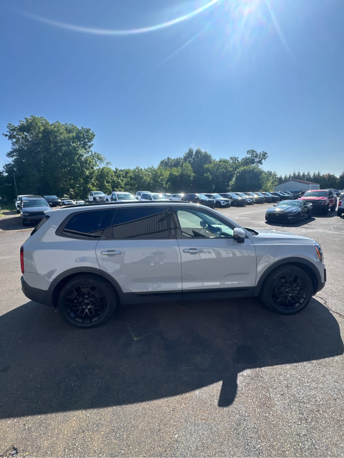 Used 2021 Wolf Gray Kia EX image 6