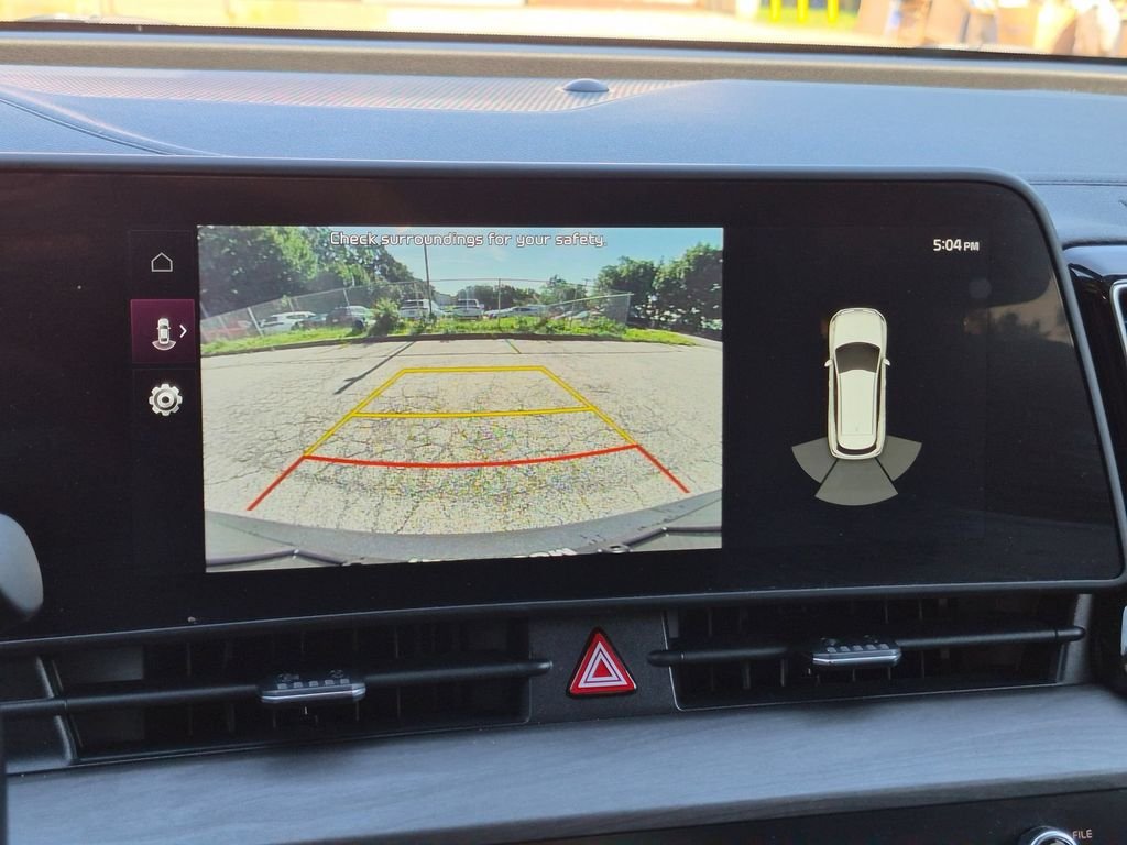 Used 2023 White Kia X-Line image 19
