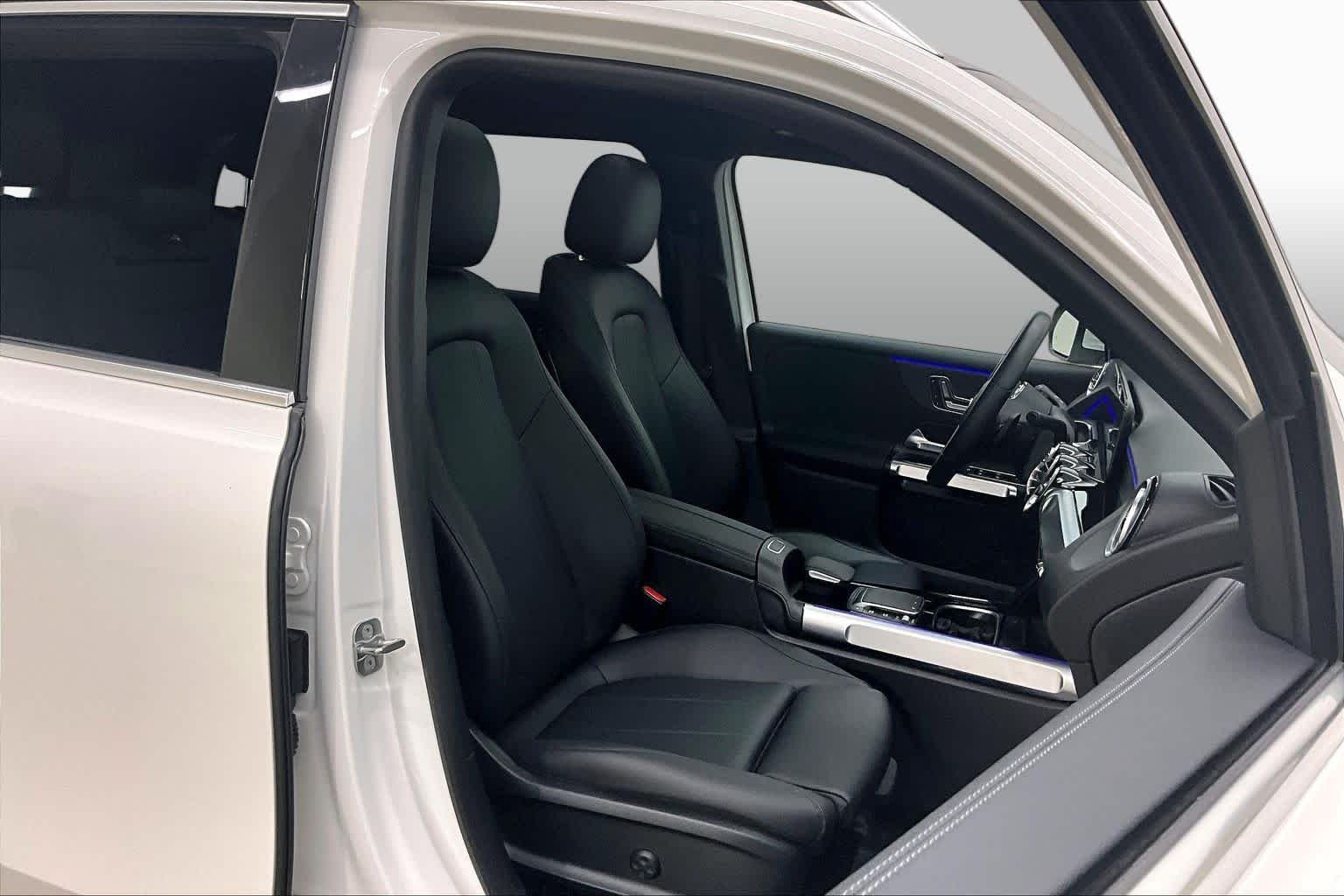 Used 2023 Polar White Mercedes-Benz EQB 350 image 8