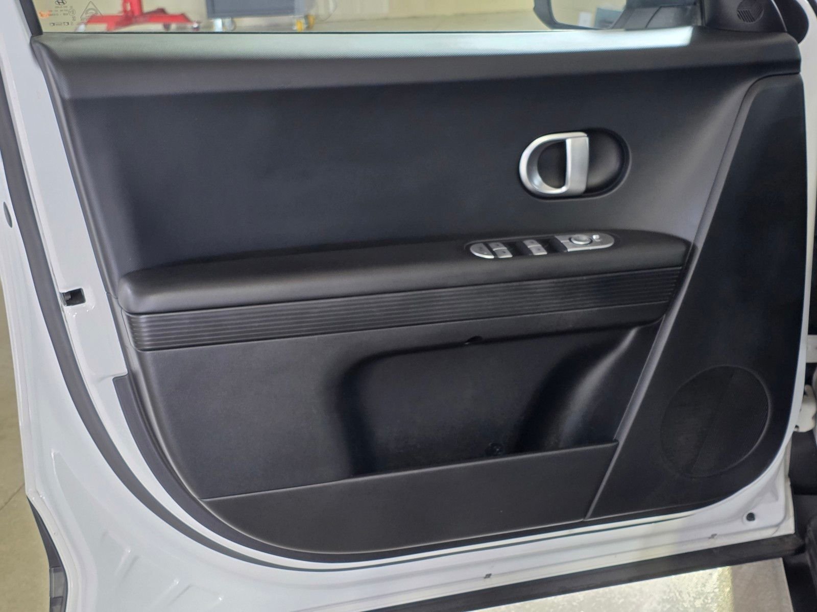 Used 2022 Atlas White Hyundai SE image 20